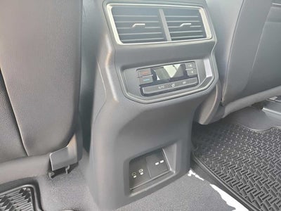 2026 Volkswagen Atlas 2.0T SE w/ Technology