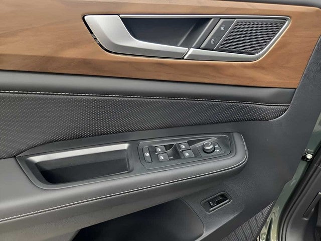 2026 Volkswagen Atlas 2.0T SE w/ Technology