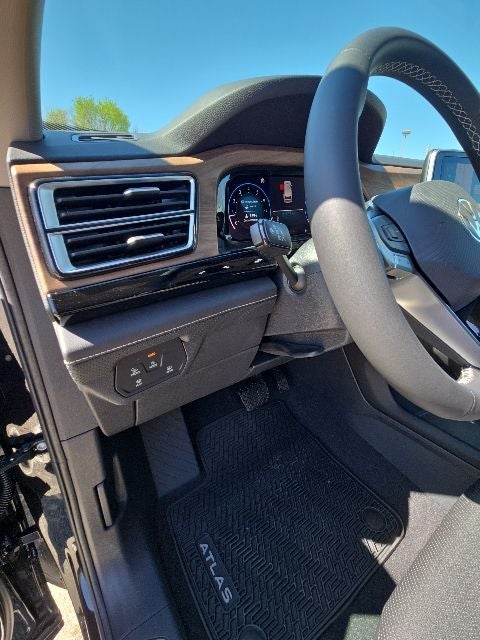 2026 Volkswagen Atlas SE W/ Tech AWD