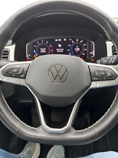 2022 Volkswagen Atlas 3.6L V6 SE w/Technology