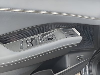 2027 Volkswagen Atlas SE w/Technology