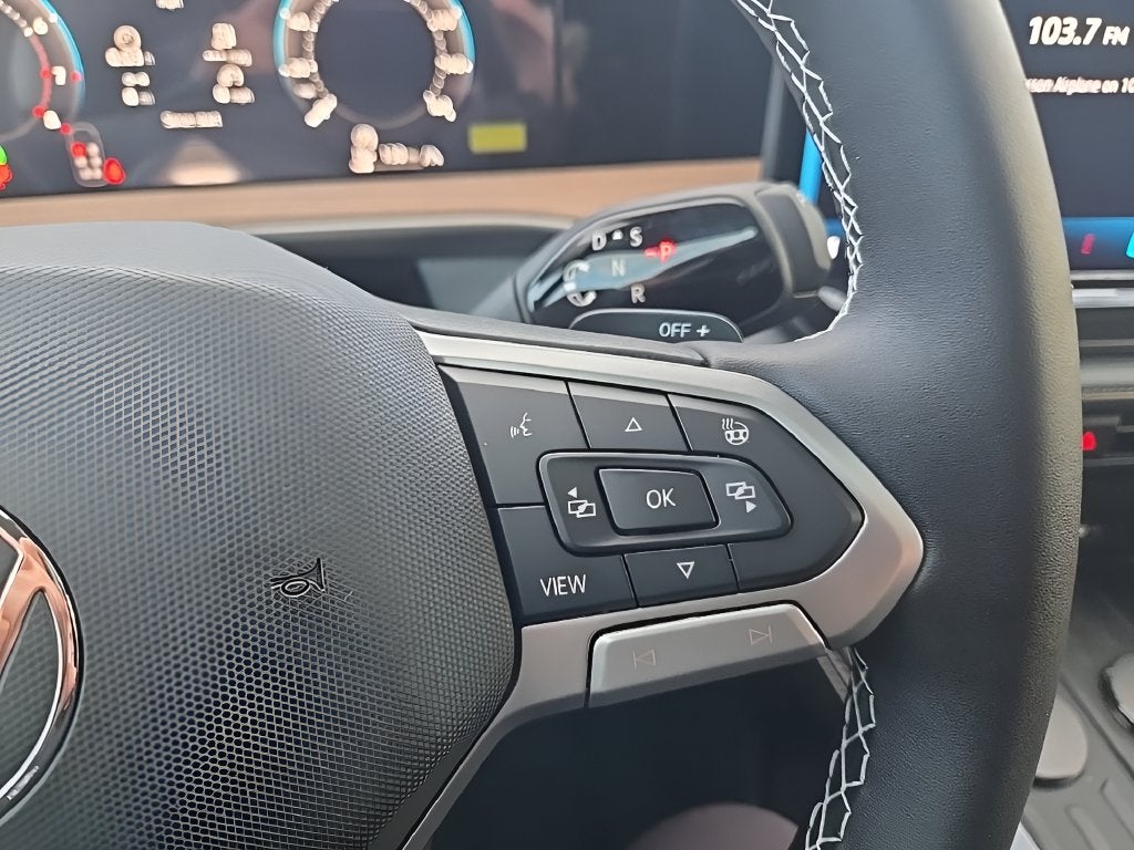 2027 Volkswagen Atlas SE w/Technology