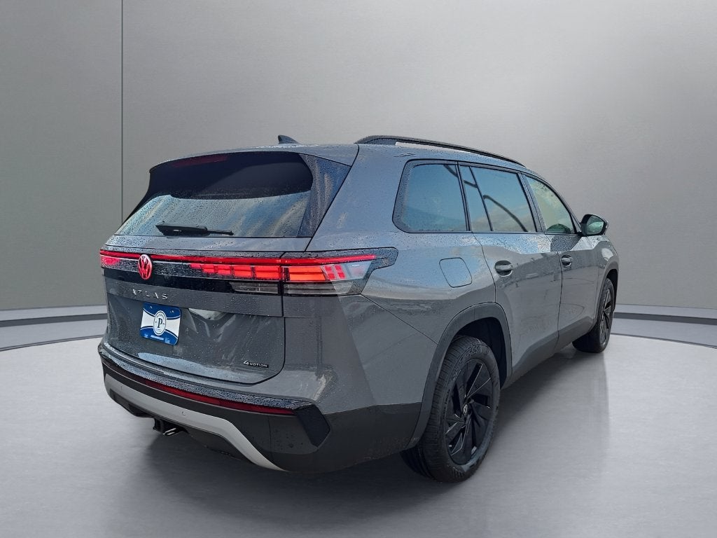 2027 Volkswagen Atlas SE w/Technology