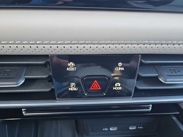 2026 Volkswagen Atlas 2.0T SE w/ Technology