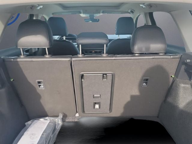 2026 Volkswagen Taos 1.5T SE Black