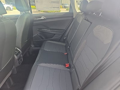 2026 Volkswagen Taos 1.5T SE Black
