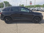 2026 Volkswagen Taos 1.5T SE Black