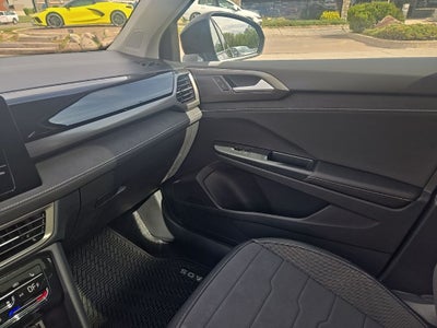 2026 Volkswagen Taos 1.5T SE Black