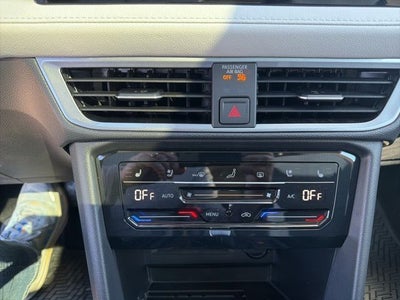 2026 Volkswagen Taos 1.5T SEL