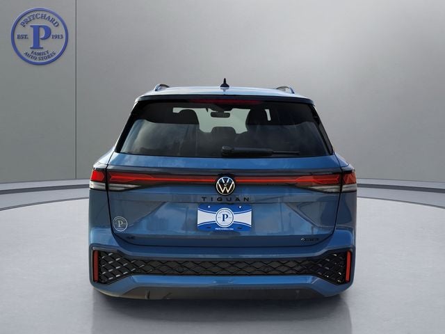 2025 Volkswagen Tiguan 2.0T SE R-Line Black