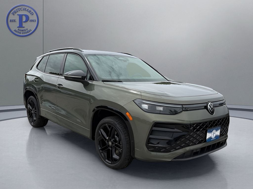 2026 Volkswagen Tiguan 2.0T SE R-Line Black