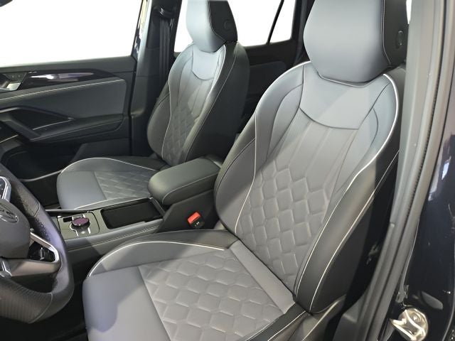 2026 Volkswagen Tiguan 2.0T SEL R-Line Turbo