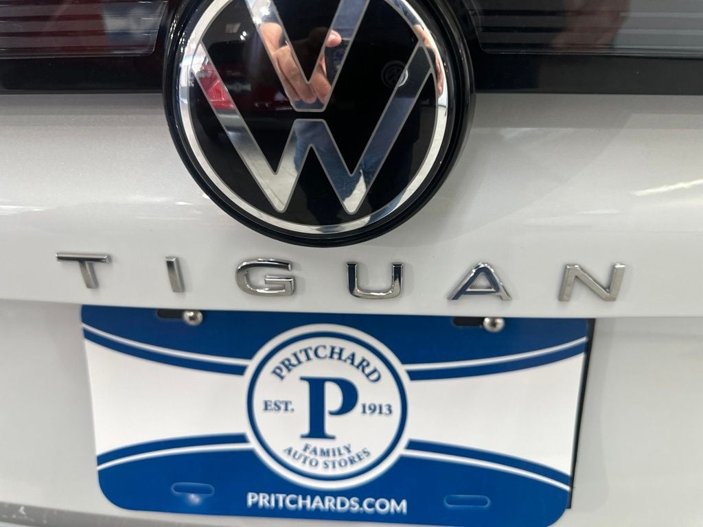 2026 Volkswagen Tiguan 2.0T SEL R-Line Turbo