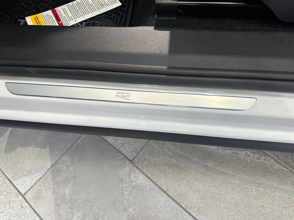2026 Volkswagen Tiguan 2.0T SEL R-Line Turbo