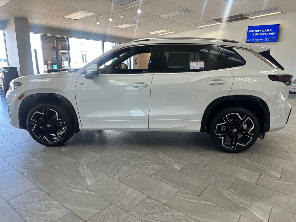2026 Volkswagen Tiguan 2.0T SEL R-Line Turbo