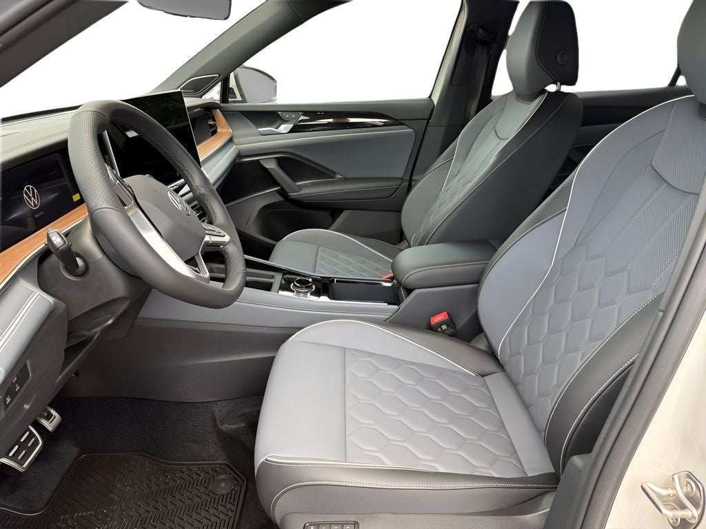 2026 Volkswagen Tiguan 2.0T SEL R-Line Turbo