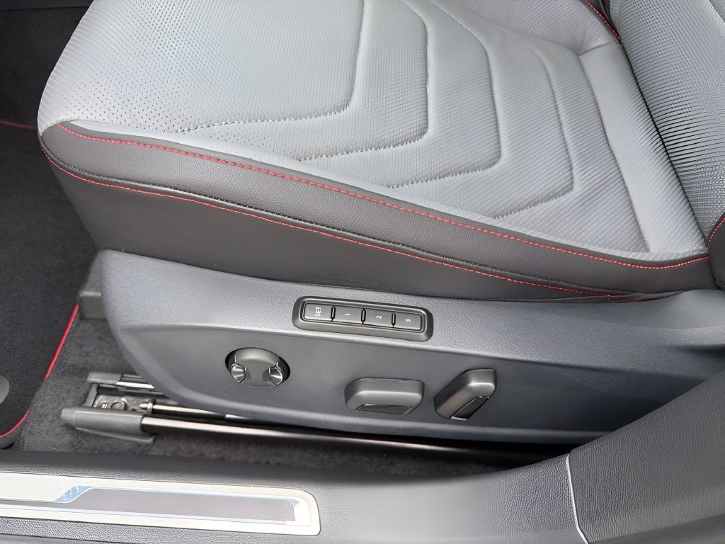 2027 Volkswagen Jetta Autobahn FWD