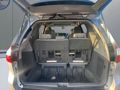 2015 Toyota Sienna XLE 7 Passenger