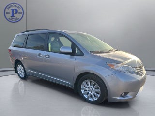 2015 Toyota Sienna XLE 7 Passenger