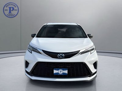 2021 Toyota Sienna XSE 7 Passenger