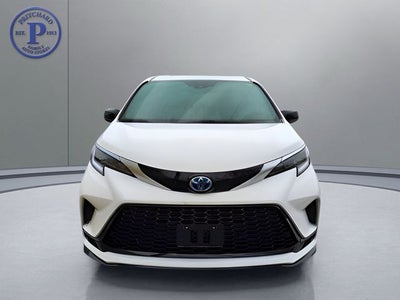 2021 Toyota Sienna XSE 7 Passenger