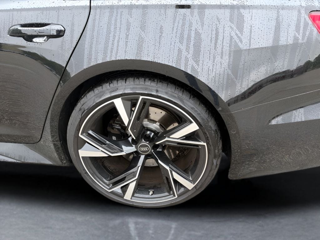 2023 Audi RS 6 4.2 quattro
