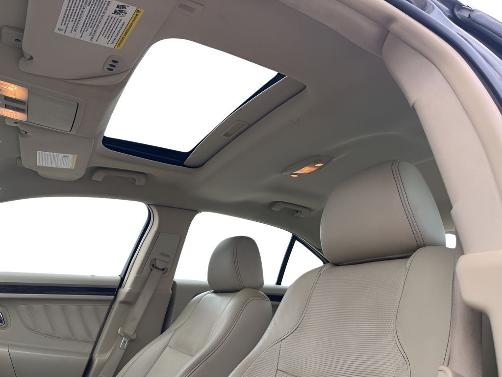 2018 Ford Taurus Limited