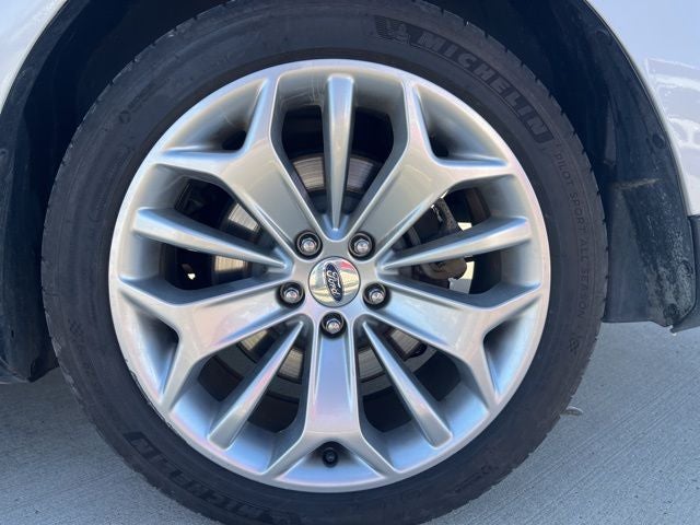 2019 Ford Taurus Limited