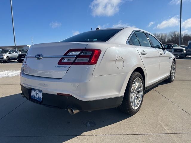 2019 Ford Taurus Limited