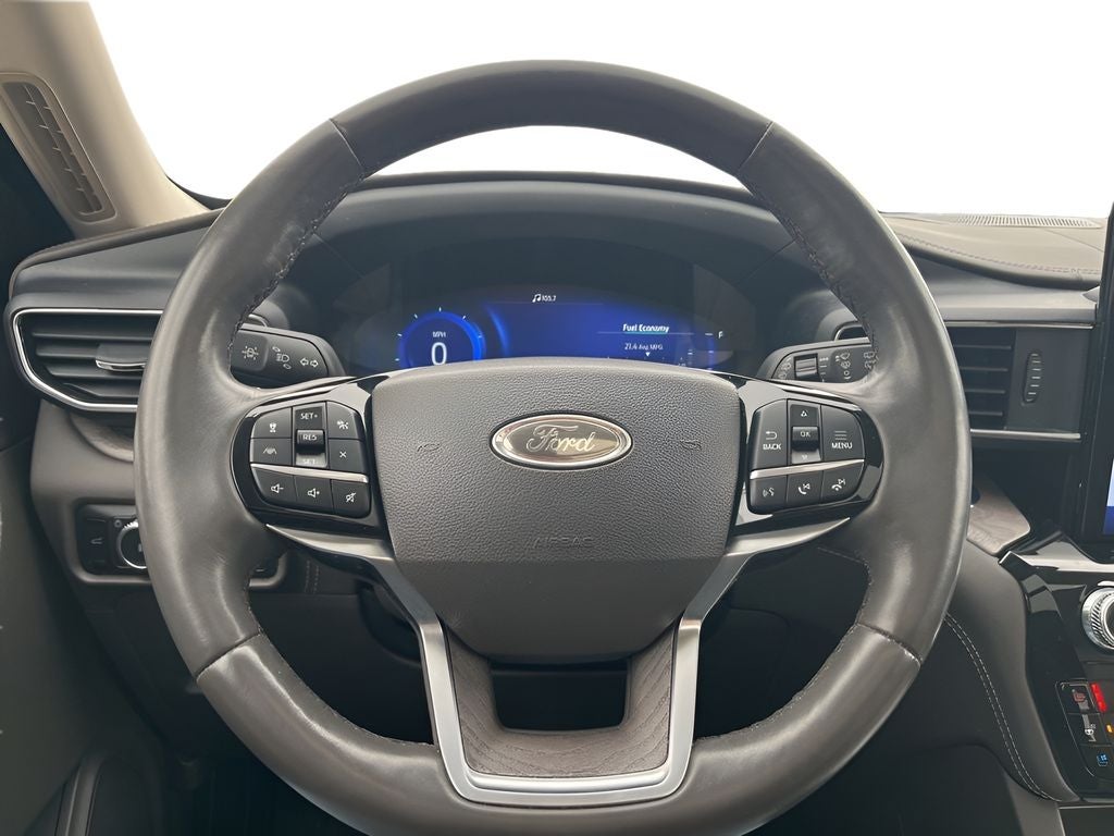2023 Ford Explorer Platinum
