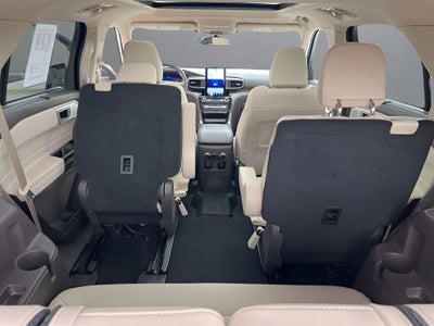 2023 Ford Explorer Platinum