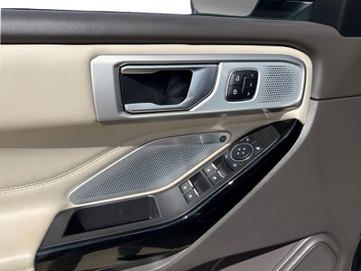 2023 Ford Explorer Platinum