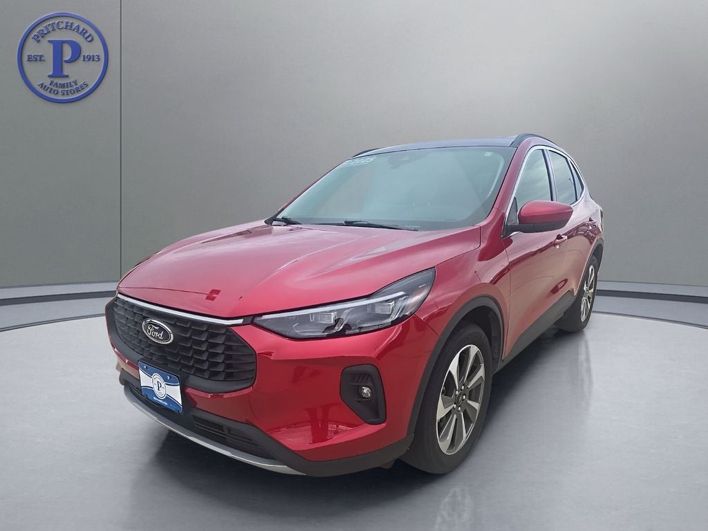 2025 Ford Escape Platinum