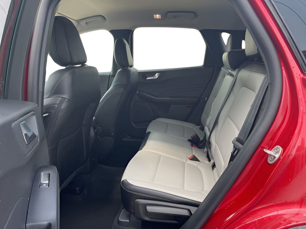 2026 Ford Escape Platinum