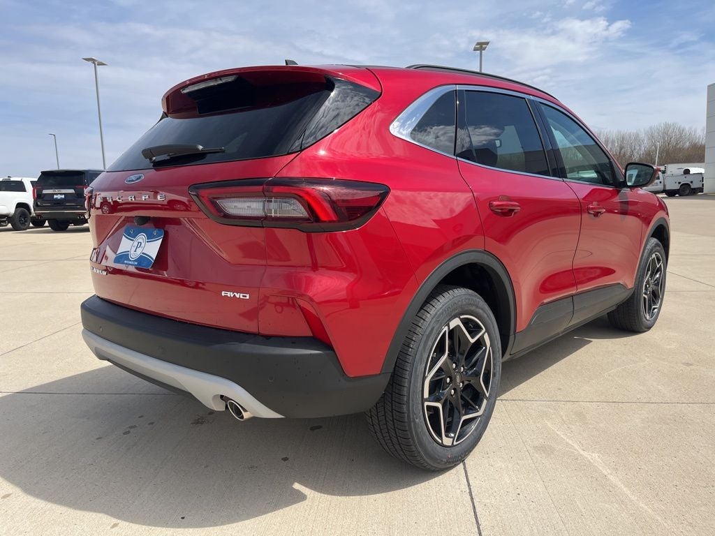 2026 Ford Escape Platinum