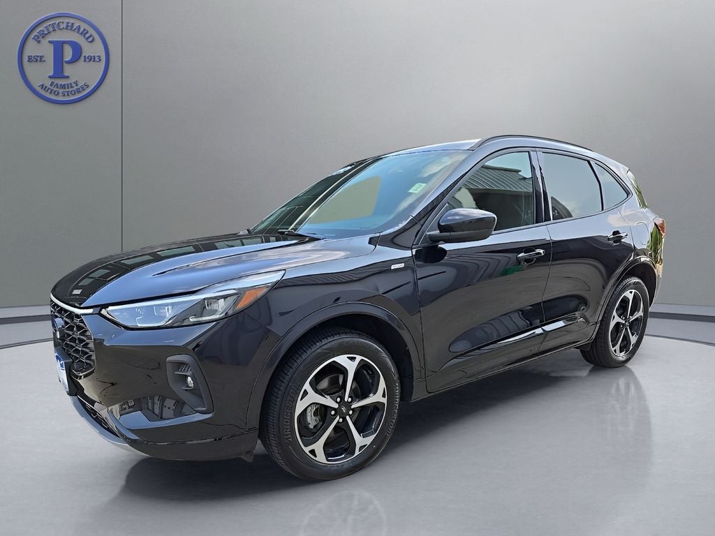 2026 Ford Escape ST-Line Elite