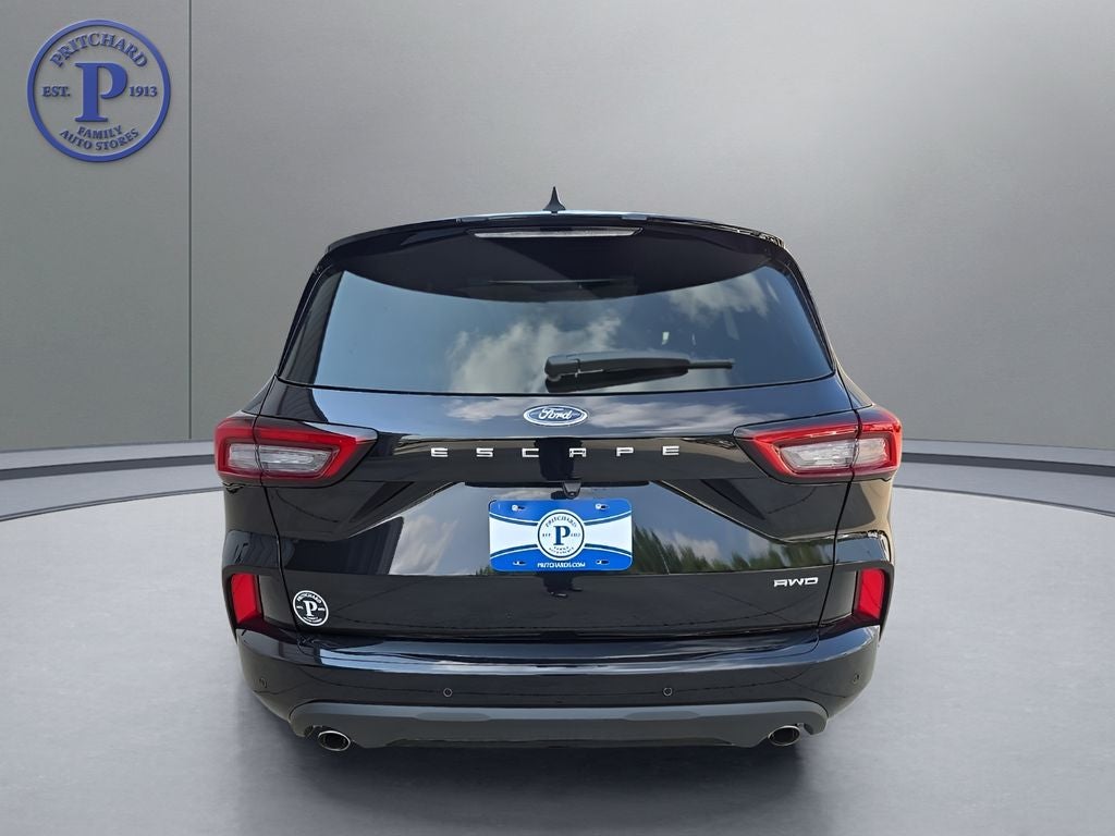 2026 Ford Escape ST-Line Elite