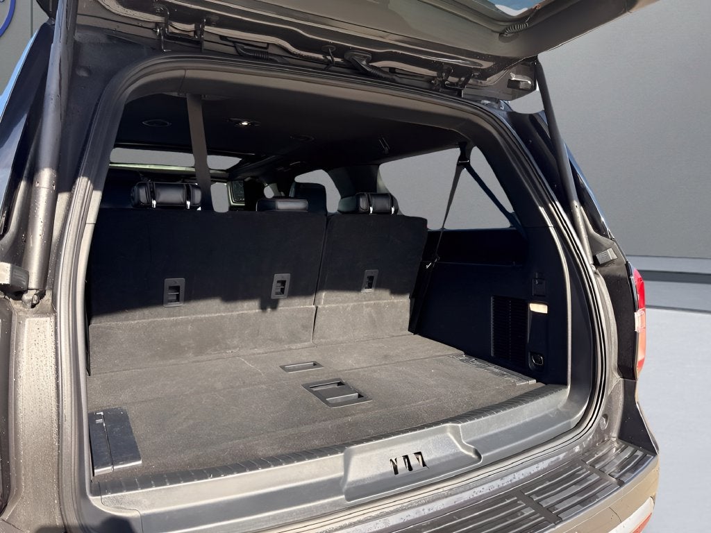 2022 Ford Expedition Max Platinum