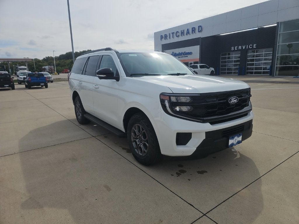2027 Ford Expedition Active