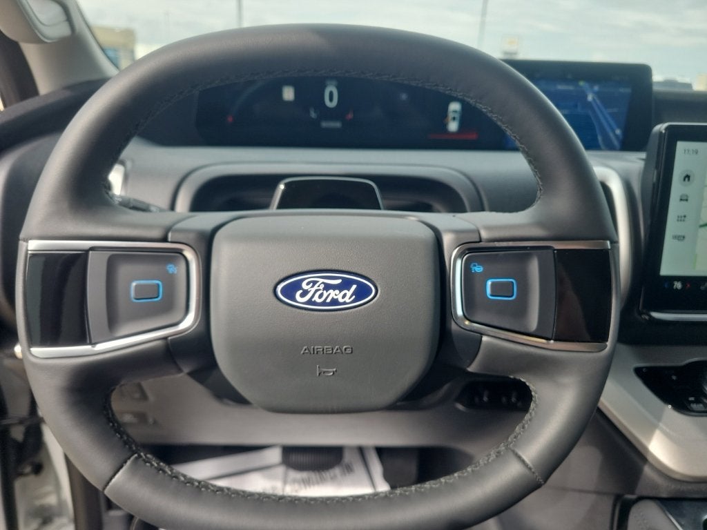 2027 Ford Expedition Active