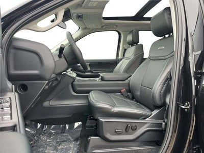 2025 Ford Expedition Platinum®