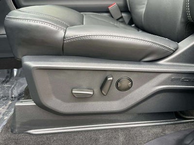 2025 Ford Expedition Platinum®