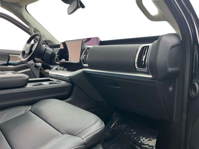 2025 Ford Expedition Platinum®