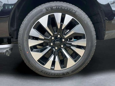 2025 Ford Expedition Platinum®