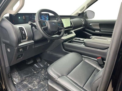 2025 Ford Expedition Platinum®