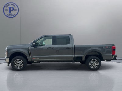 2026 Ford Super Duty F-250® Lariat®
