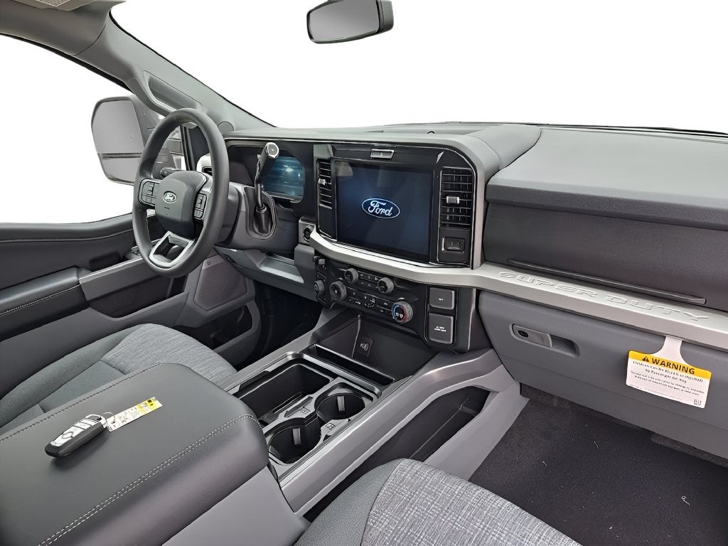 2027 Ford Super Duty F-250® XLT