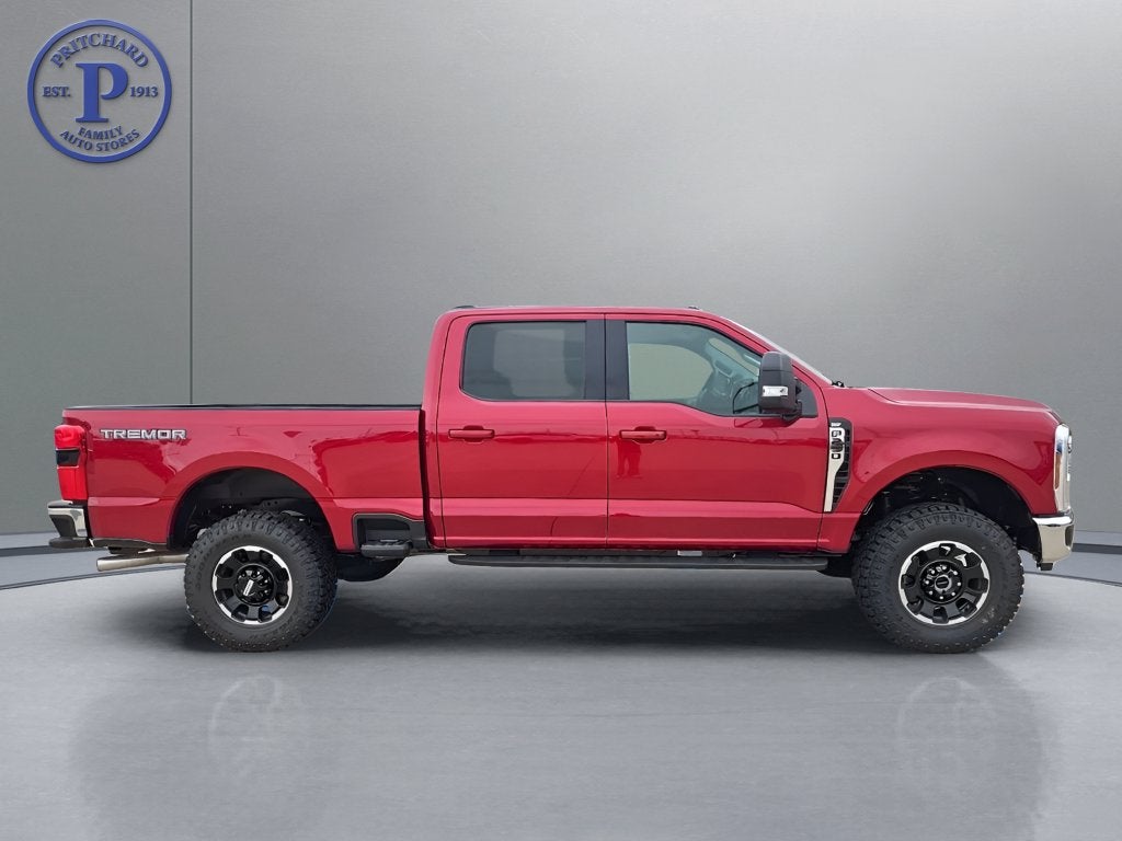 2027 Ford Super Duty F-250® XLT