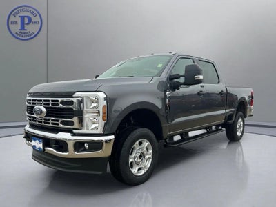 2026 Ford Super Duty F-350® XLT