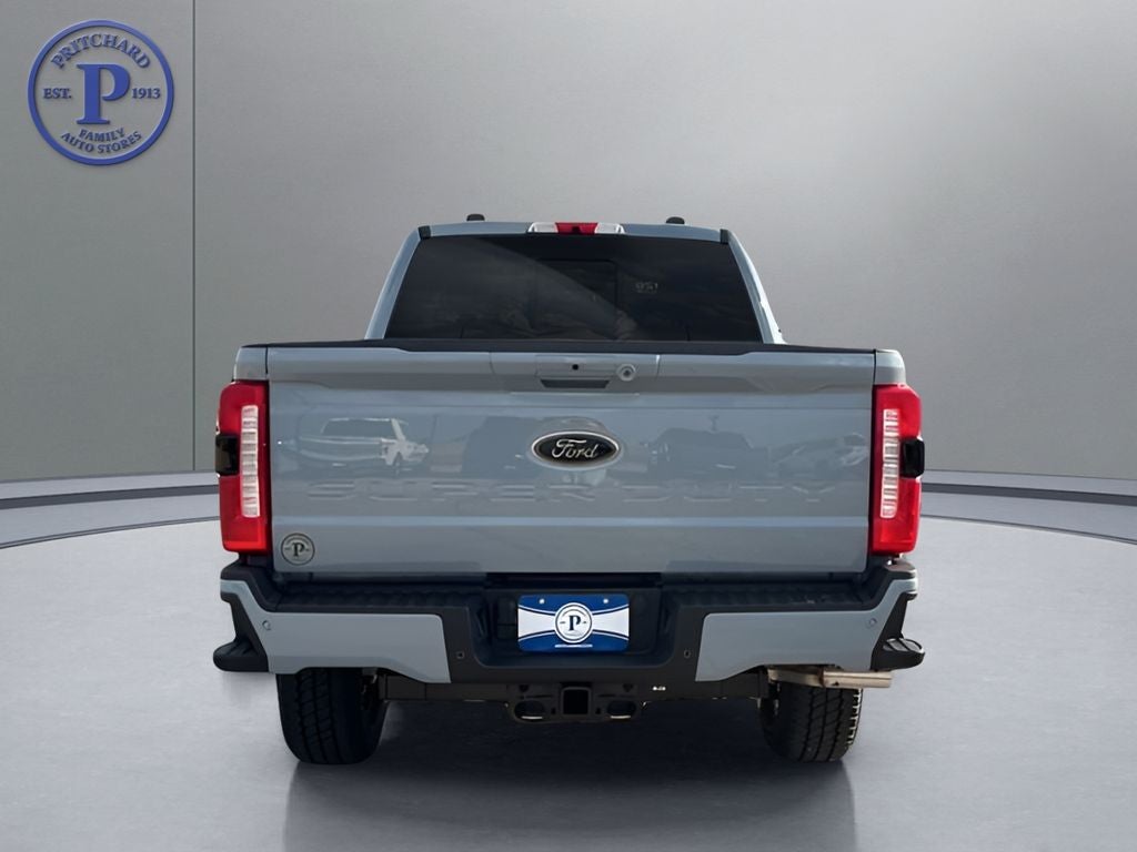 2026 Ford Super Duty F-350® Lariat®